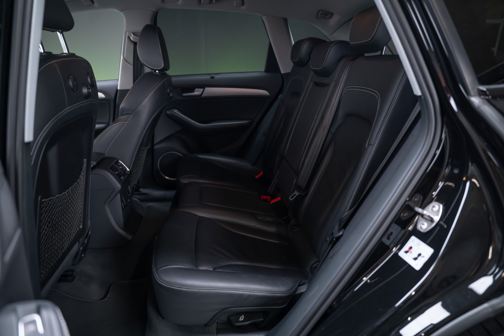 AUDI SQ5 3.0 V6 Bi-TDI quattro T-Tronic / Rückfahrkamera / Bang&Olufsen / Standheizung-image-16