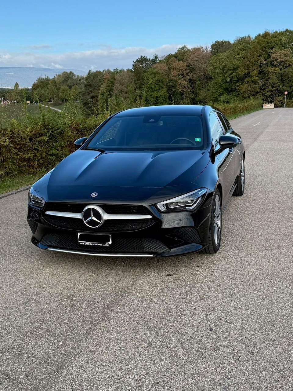 MERCEDES-BENZ CLA 200 Progressive