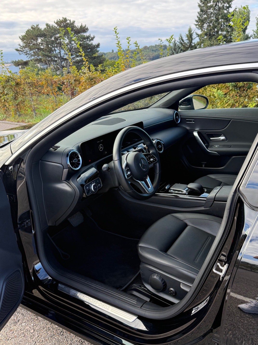 MERCEDES-BENZ CLA 200 Progressive-image-6