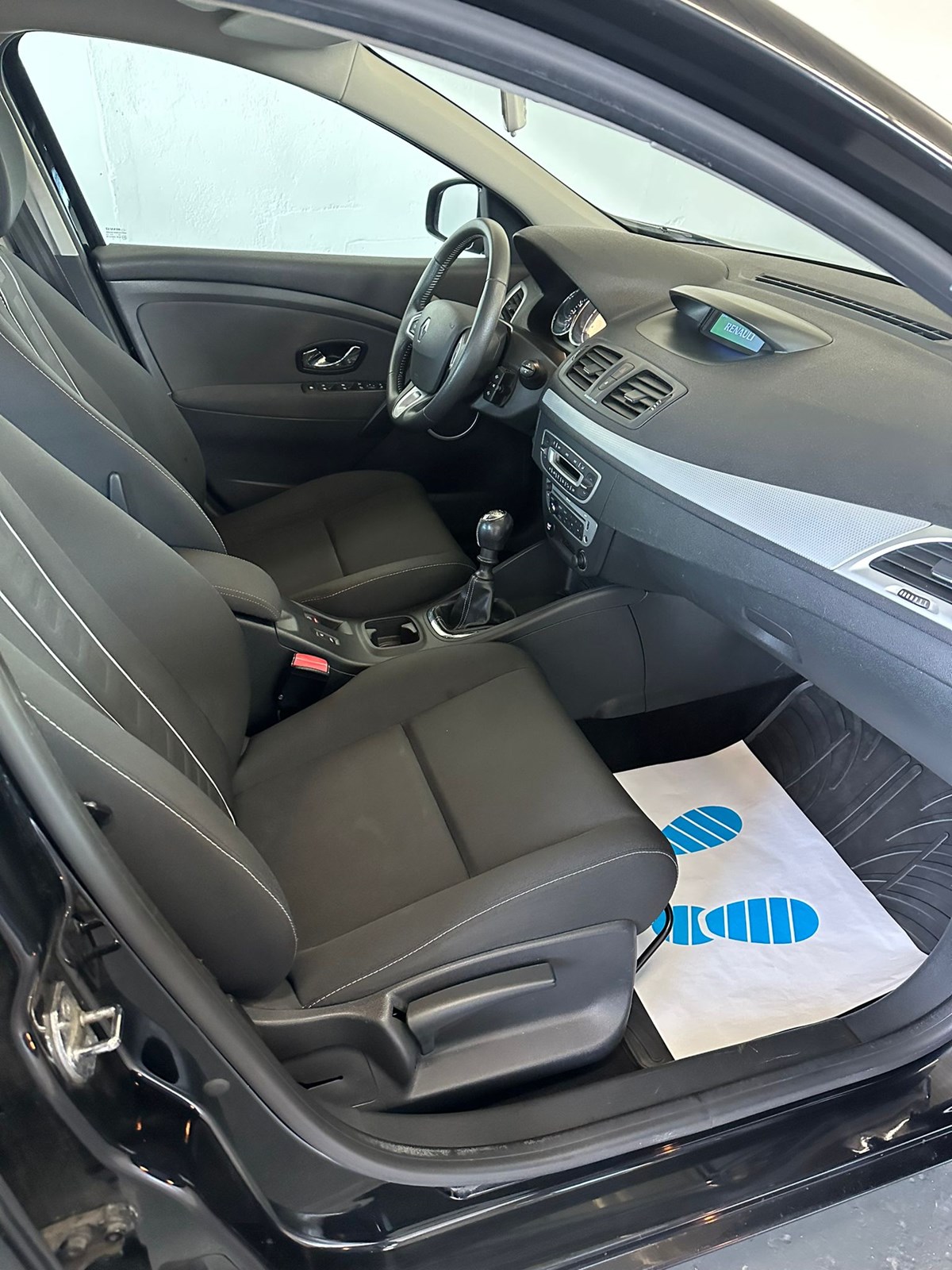 RENAULT Mégane 1.2 16V Turbo Dynamique-image-15