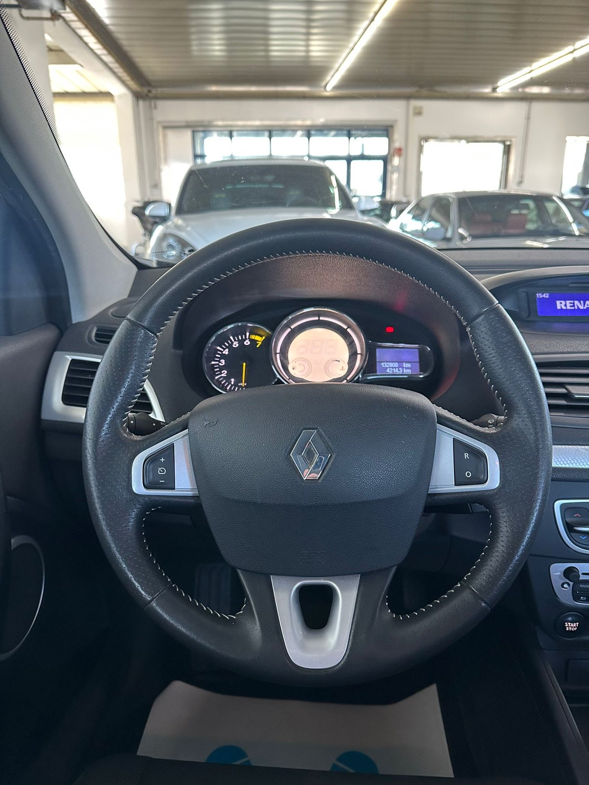 RENAULT Mégane 1.2 16V Turbo Dynamique-image-14
