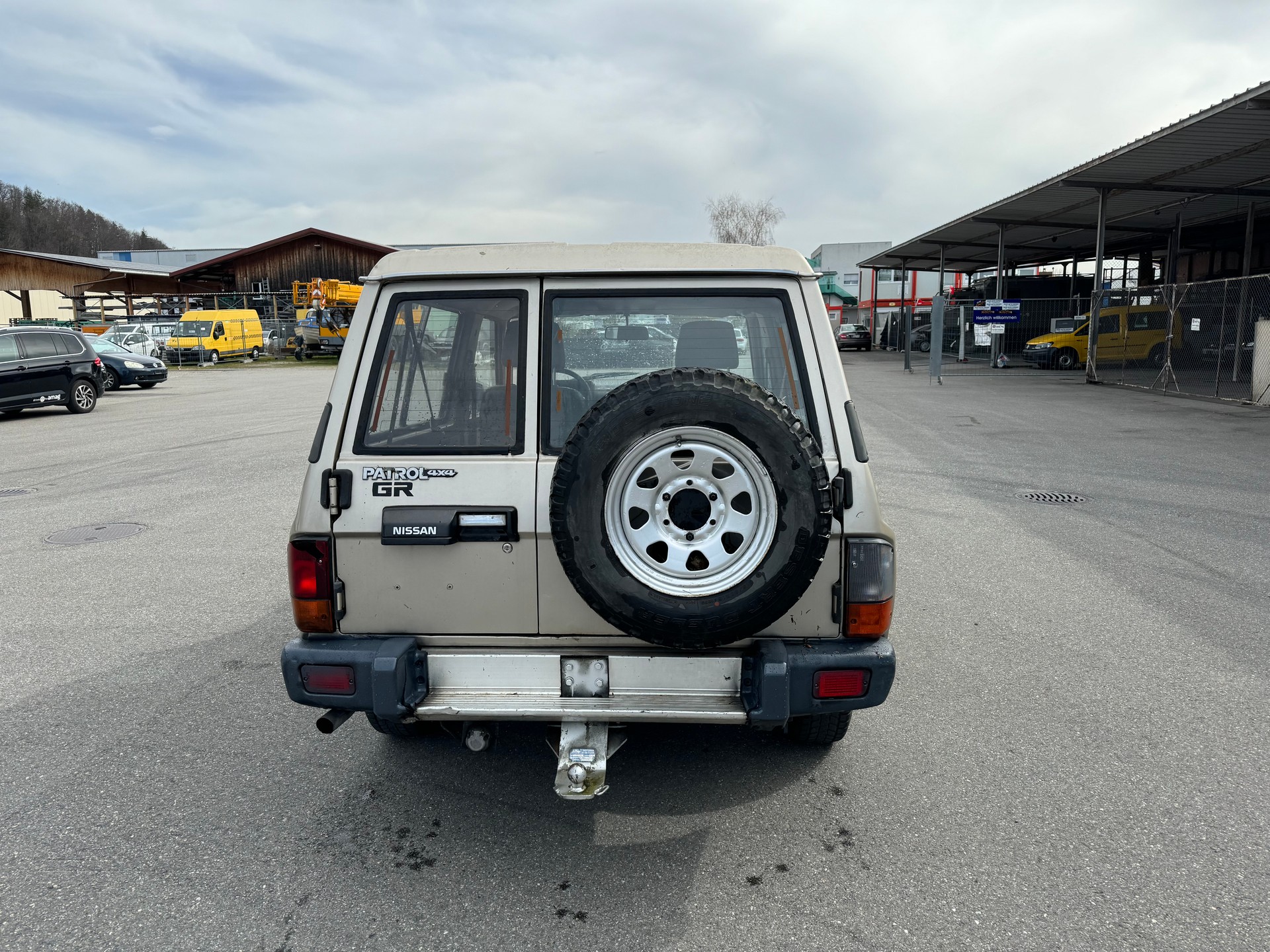 NISSAN Patrol GR 2.8 DL Hardtop-image-5