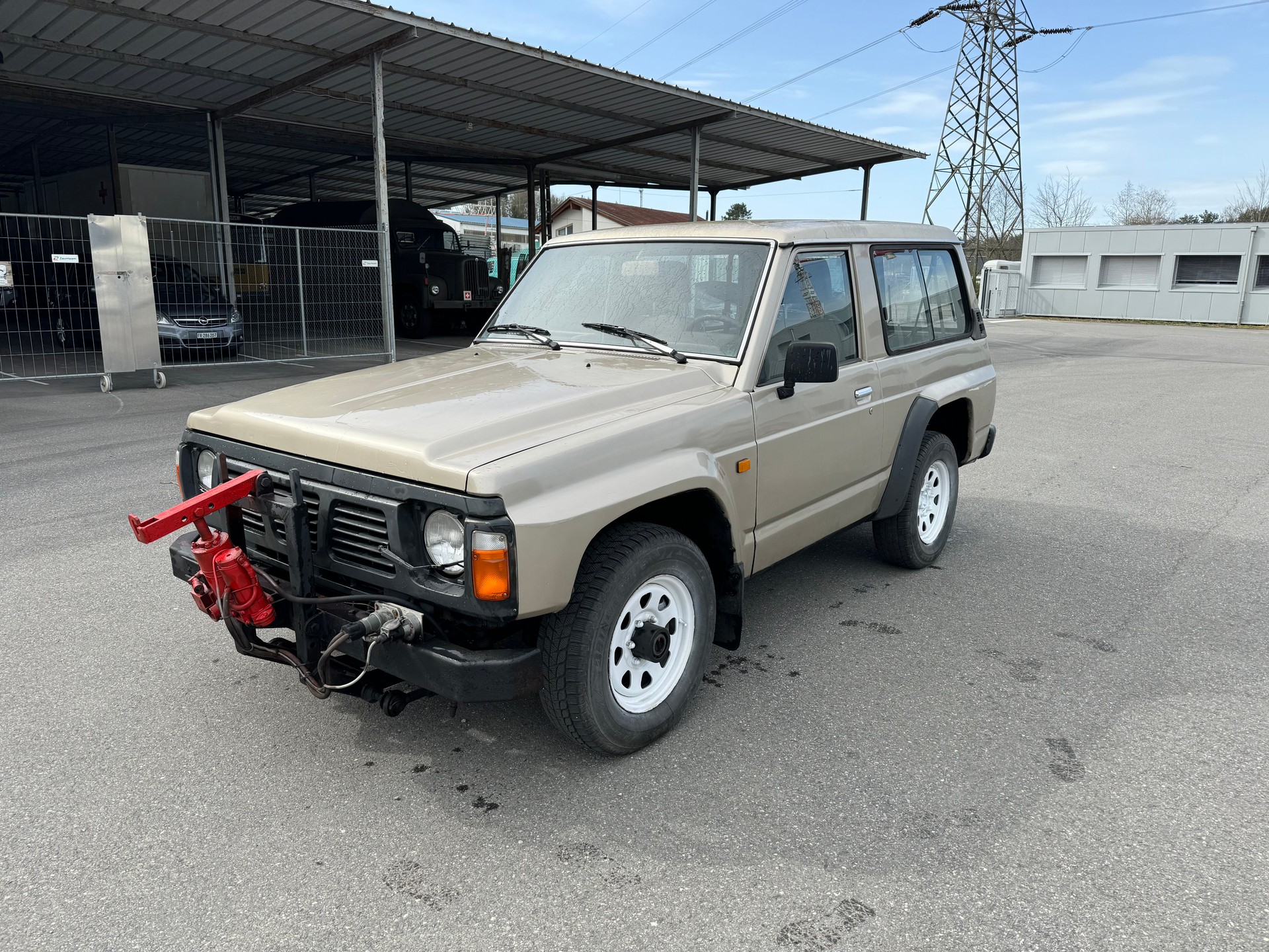 NISSAN Patrol GR 2.8 DL Hardtop-image-1