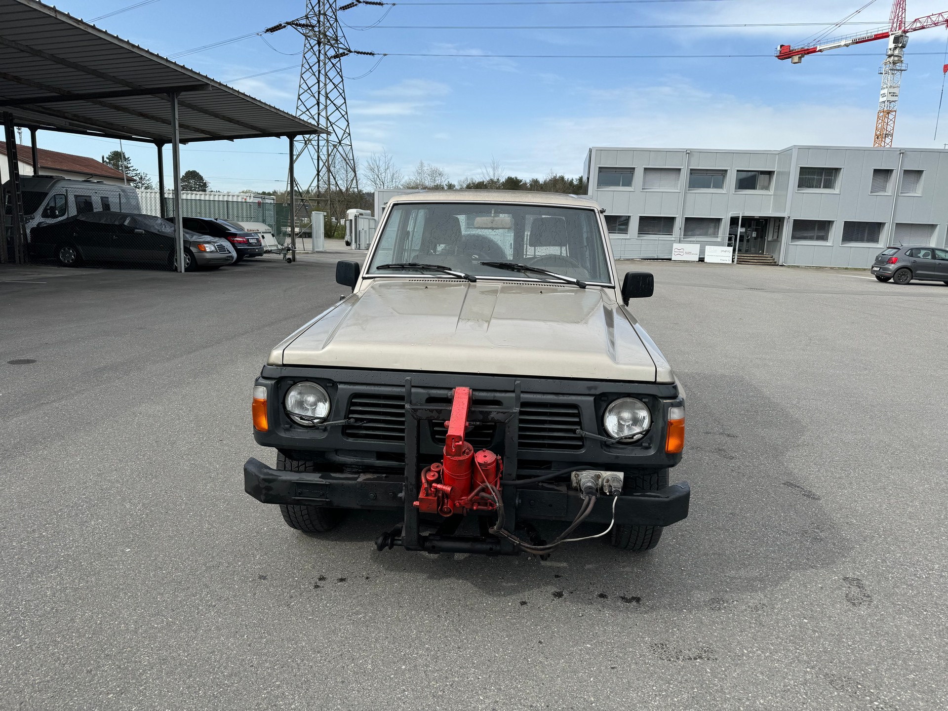 NISSAN Patrol GR 2.8 DL Hardtop-image-2