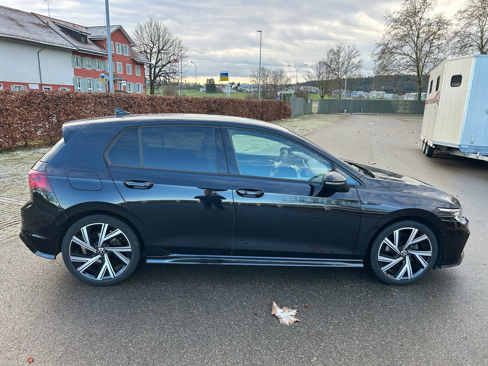 VW Golf 1.5 eTSI mHEV ACT R-Line DSG-image-5