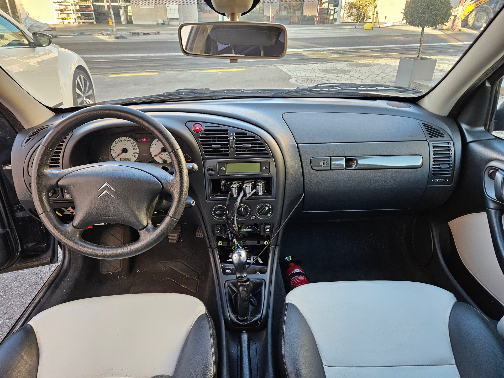 CITROEN Xsara Coupé 2.0i 16V VTS-image-6