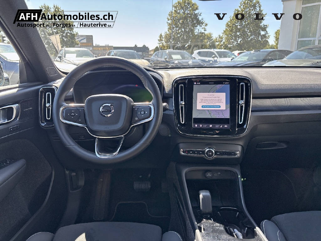 VOLVO EX40 Twin Ultra AWD-image-8