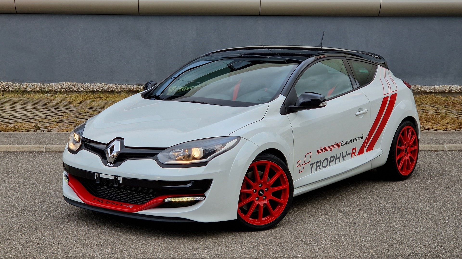 RENAULT Mégane Coupé 2.0 16V Turbo RS Trophy-R-image-27