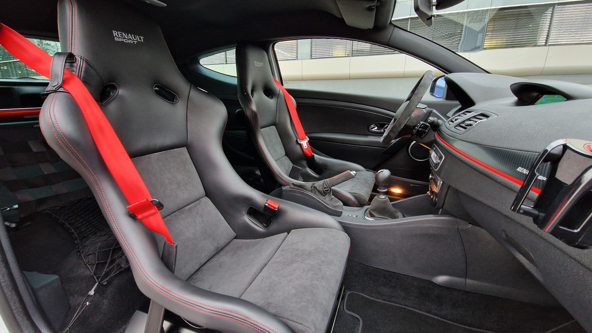 RENAULT Mégane Coupé 2.0 16V Turbo RS Trophy-R-image-10