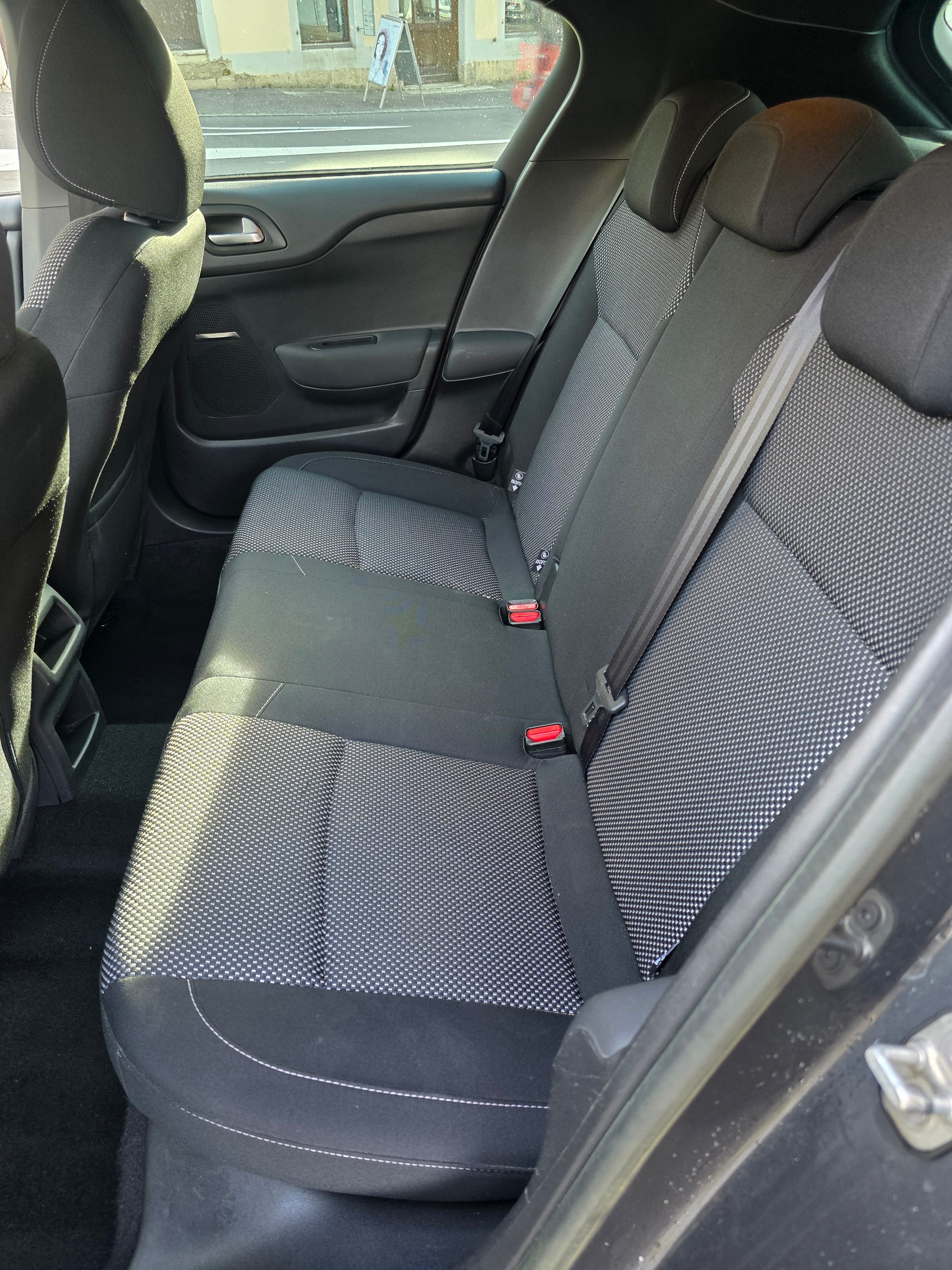 DS AUTOMOBILES DS4 1.6 VTi Chic-image-11