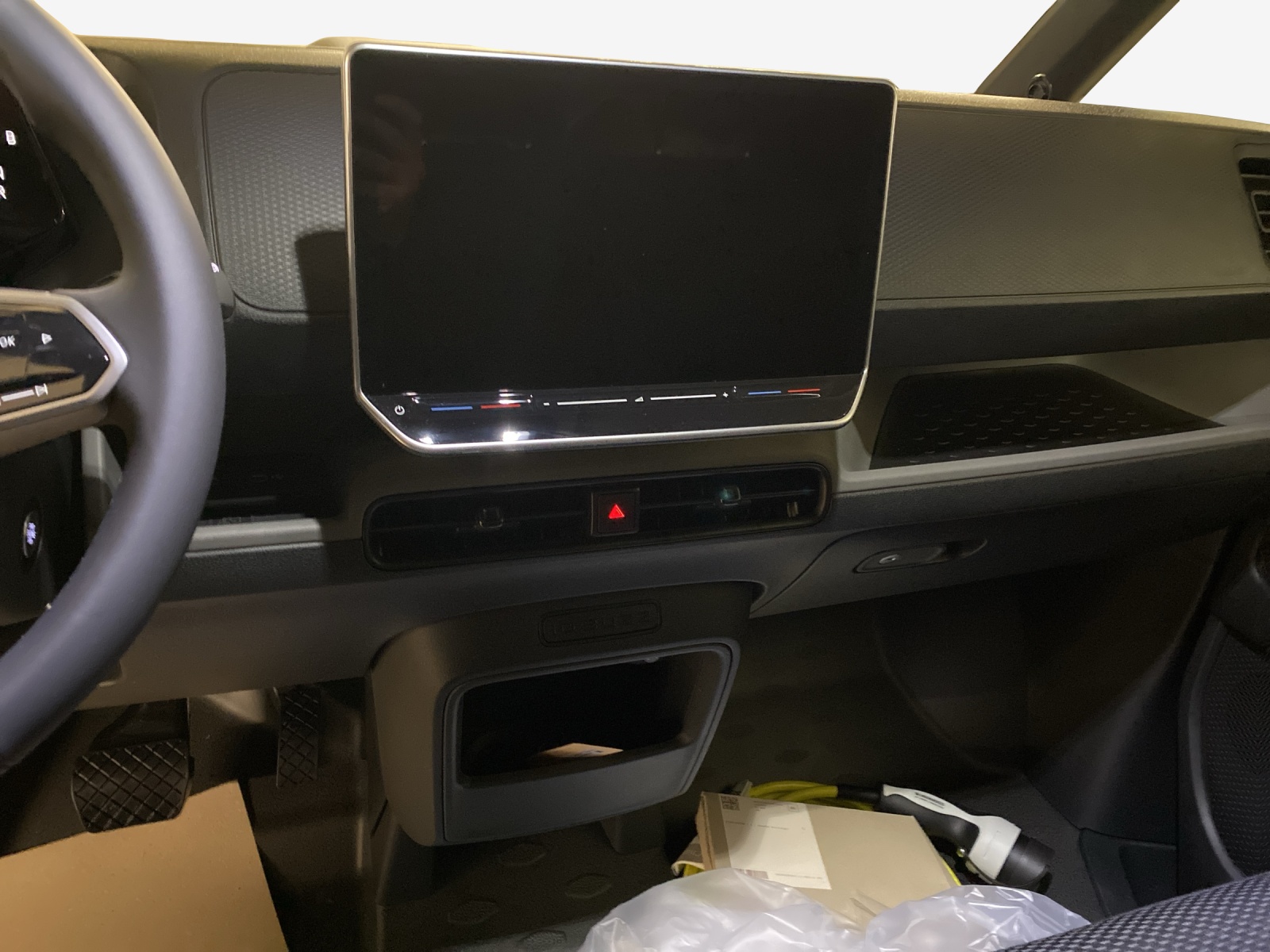 VW ID. Buzz Cargo Pro-image-10