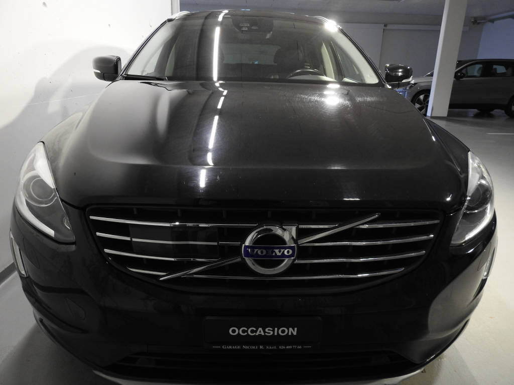 VOLVO XC60 2.0 T5 Summum AWD S/S-showroom-element-1