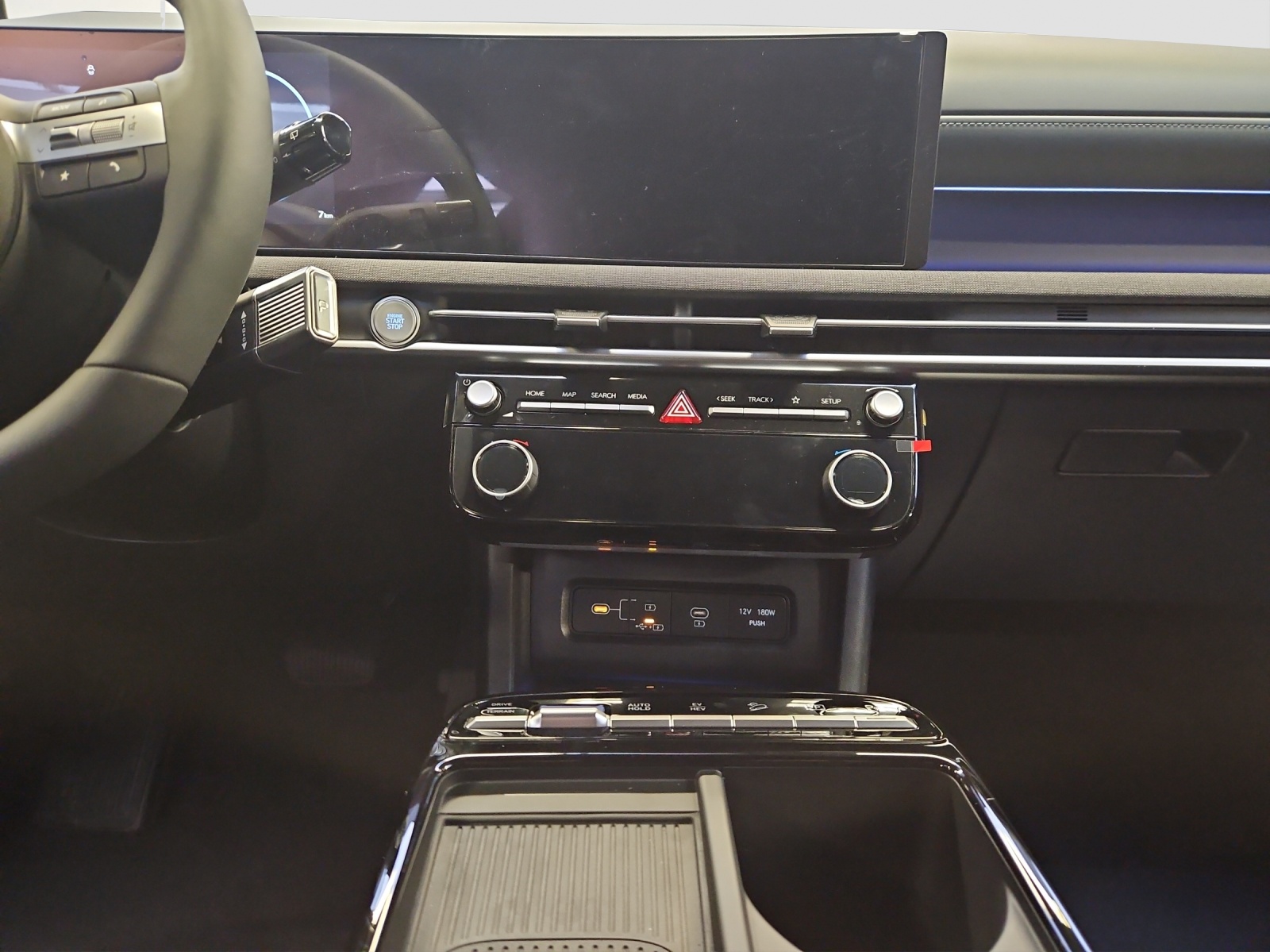 HYUNDAI Tucson 1.6 TGDI PHEV 20th Anniversary 4WD-image-12