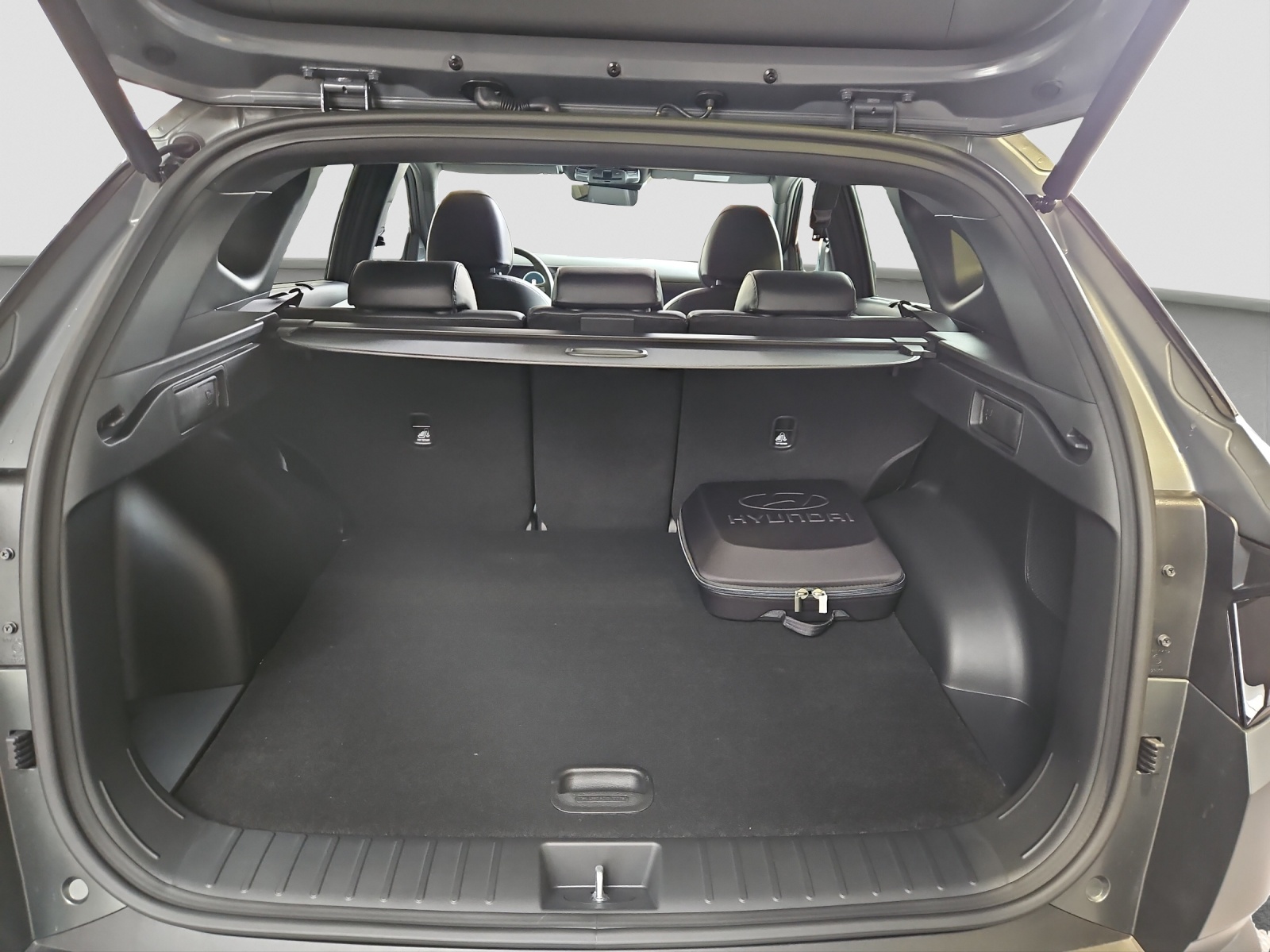 HYUNDAI Tucson 1.6 TGDI PHEV 20th Anniversary 4WD-image-14