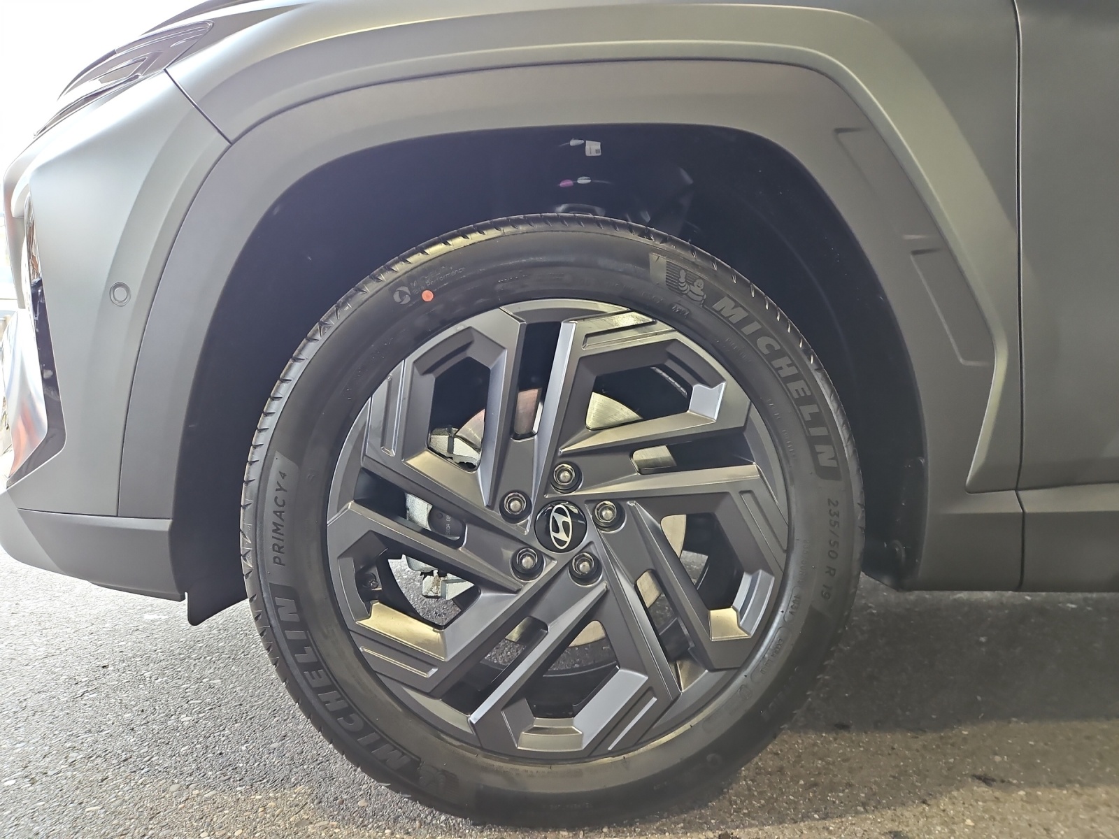 HYUNDAI Tucson 1.6 TGDI PHEV 20th Anniversary 4WD-image-15