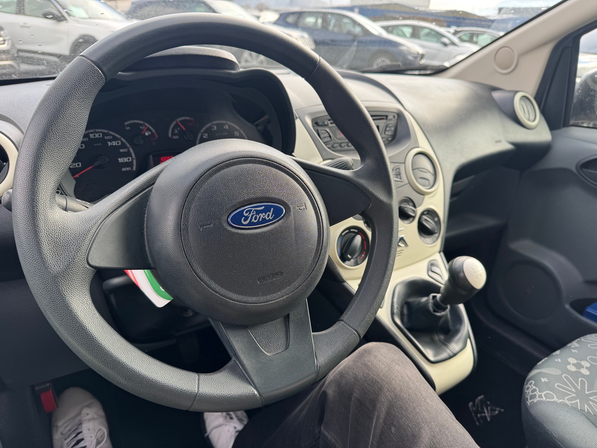 FORD KA 1.25 Trend-image-13