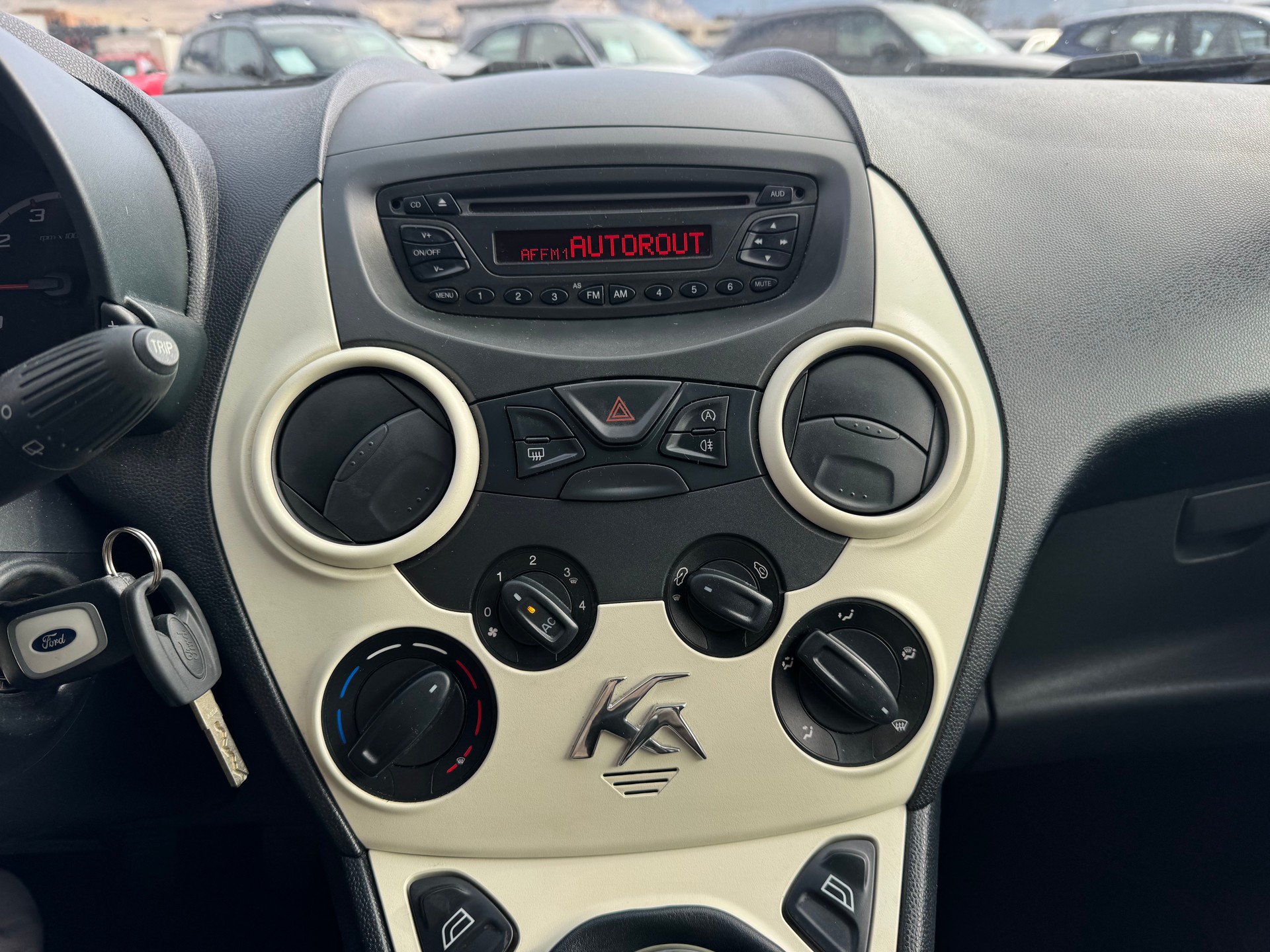 FORD KA 1.25 Trend-image-11