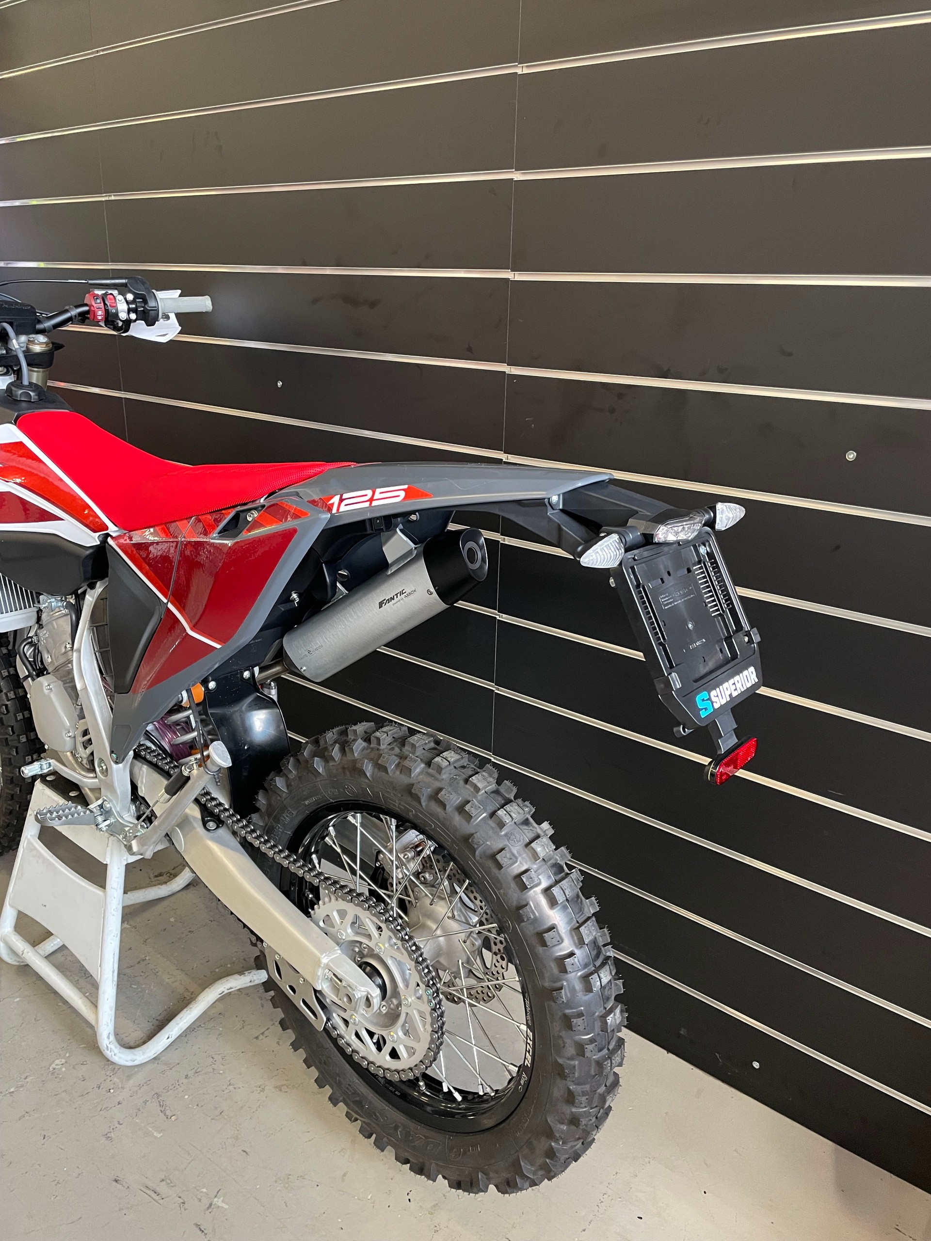 FANTIC XE 125-image-5
