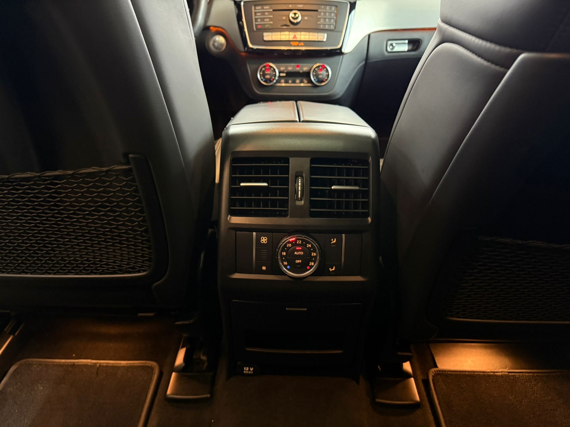 MERCEDES-BENZ GLE Coupé 63 AMG 4Matic Speedshift-image-12