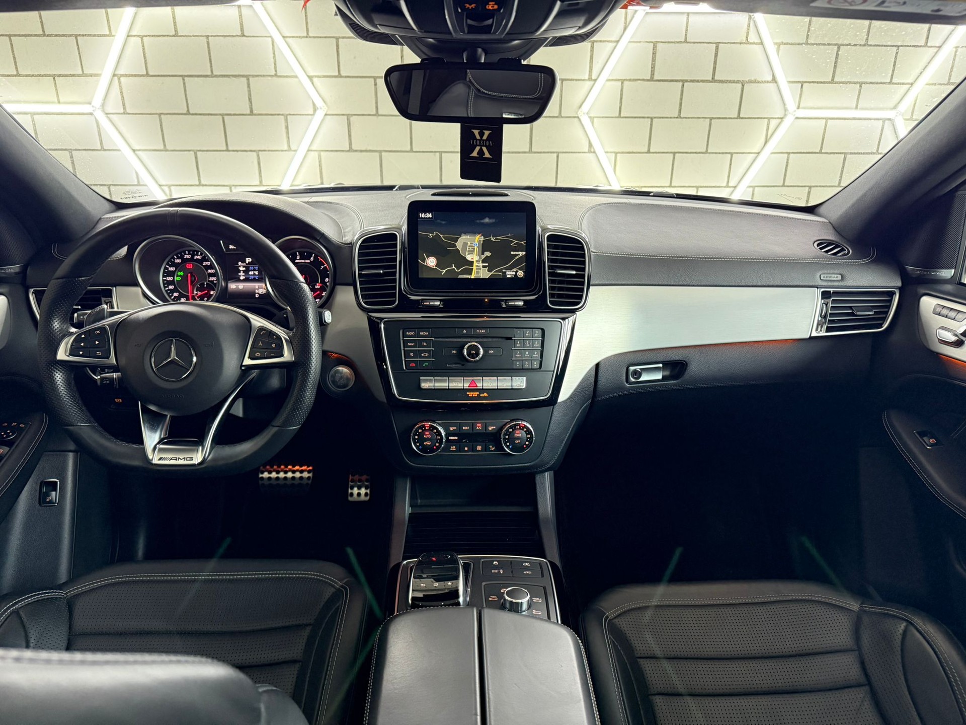 MERCEDES-BENZ GLE Coupé 63 AMG 4Matic Speedshift-image-7