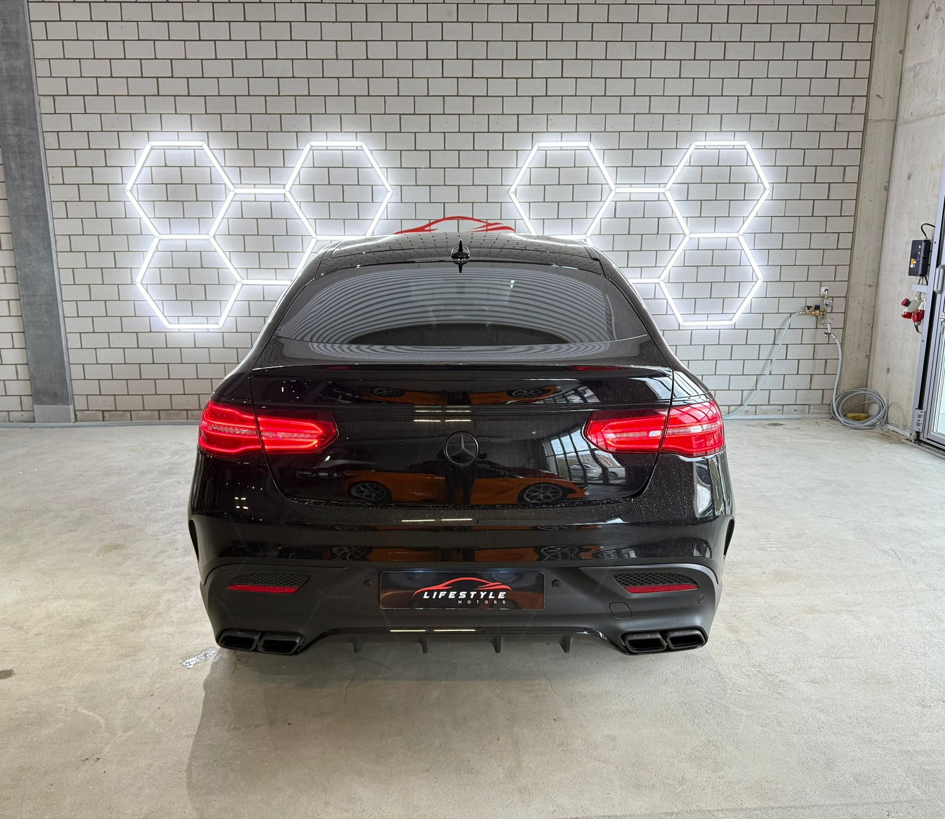 MERCEDES-BENZ GLE Coupé 63 AMG 4Matic Speedshift-image-3
