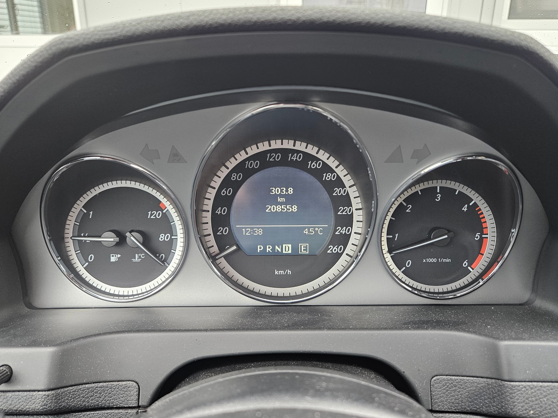 MERCEDES-BENZ C 350 CDI BlueEfficiency Elégance 4Matic 7G-Tronic-image-7