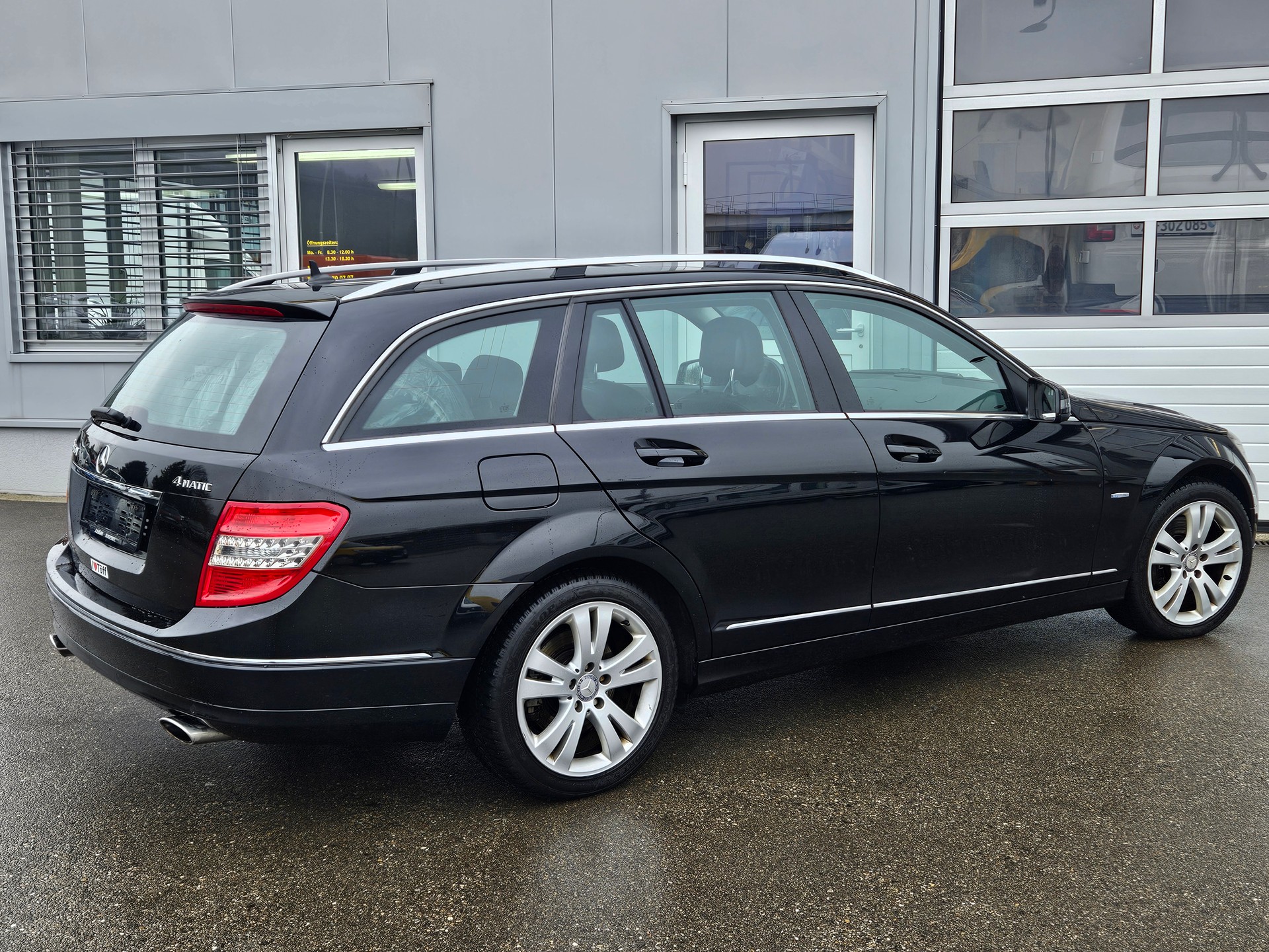 MERCEDES-BENZ C 350 CDI BlueEfficiency Elégance 4Matic 7G-Tronic-image-14
