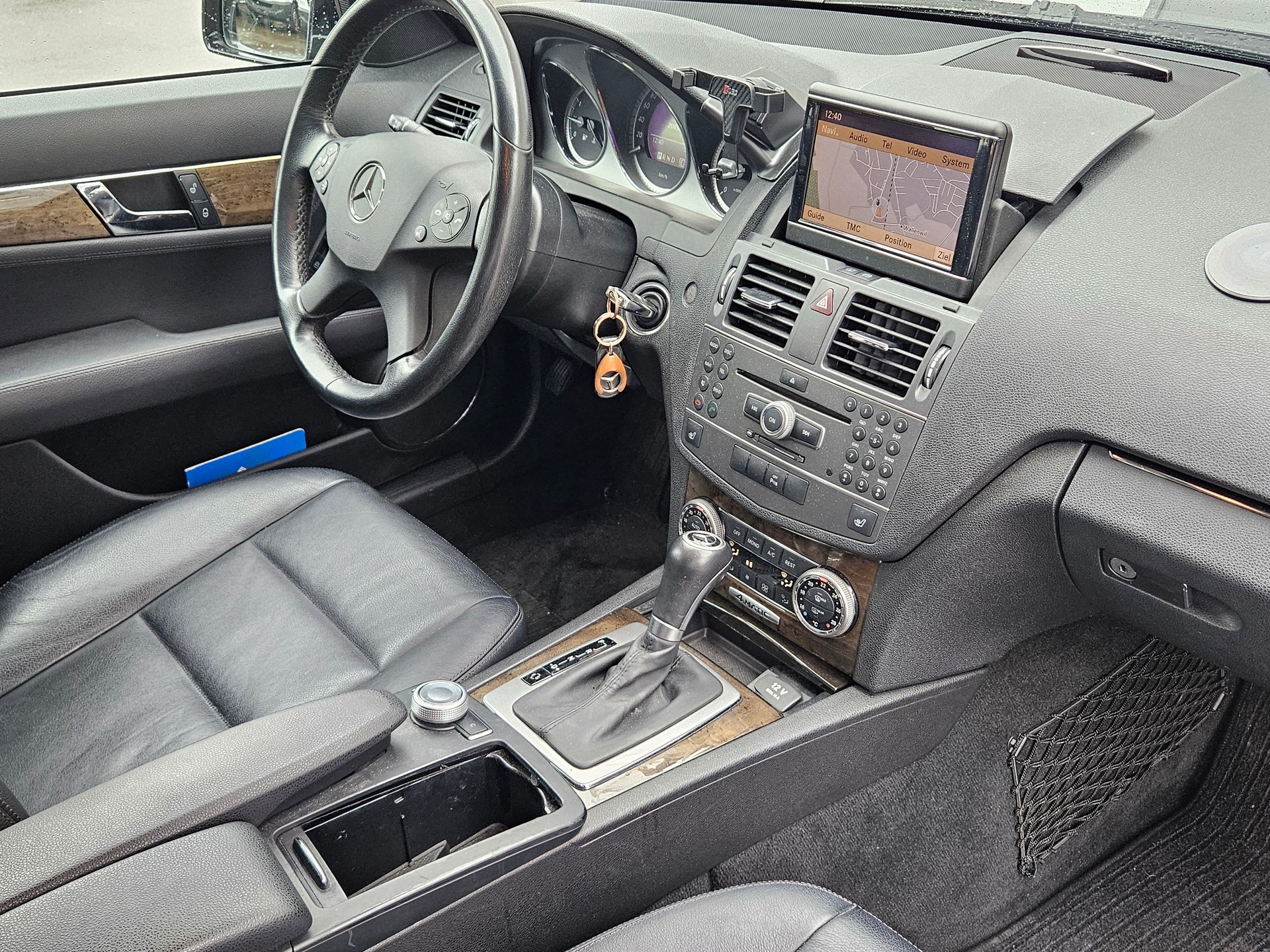 MERCEDES-BENZ C 350 CDI BlueEfficiency Elégance 4Matic 7G-Tronic-image-12