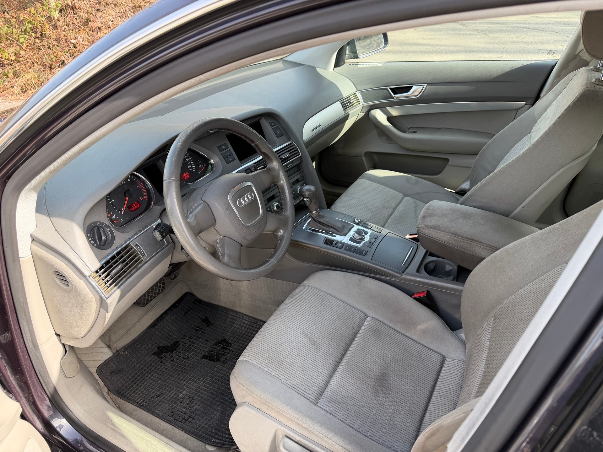 AUDI A6 Limousine 3.0 V6 TDI quattro-image-10