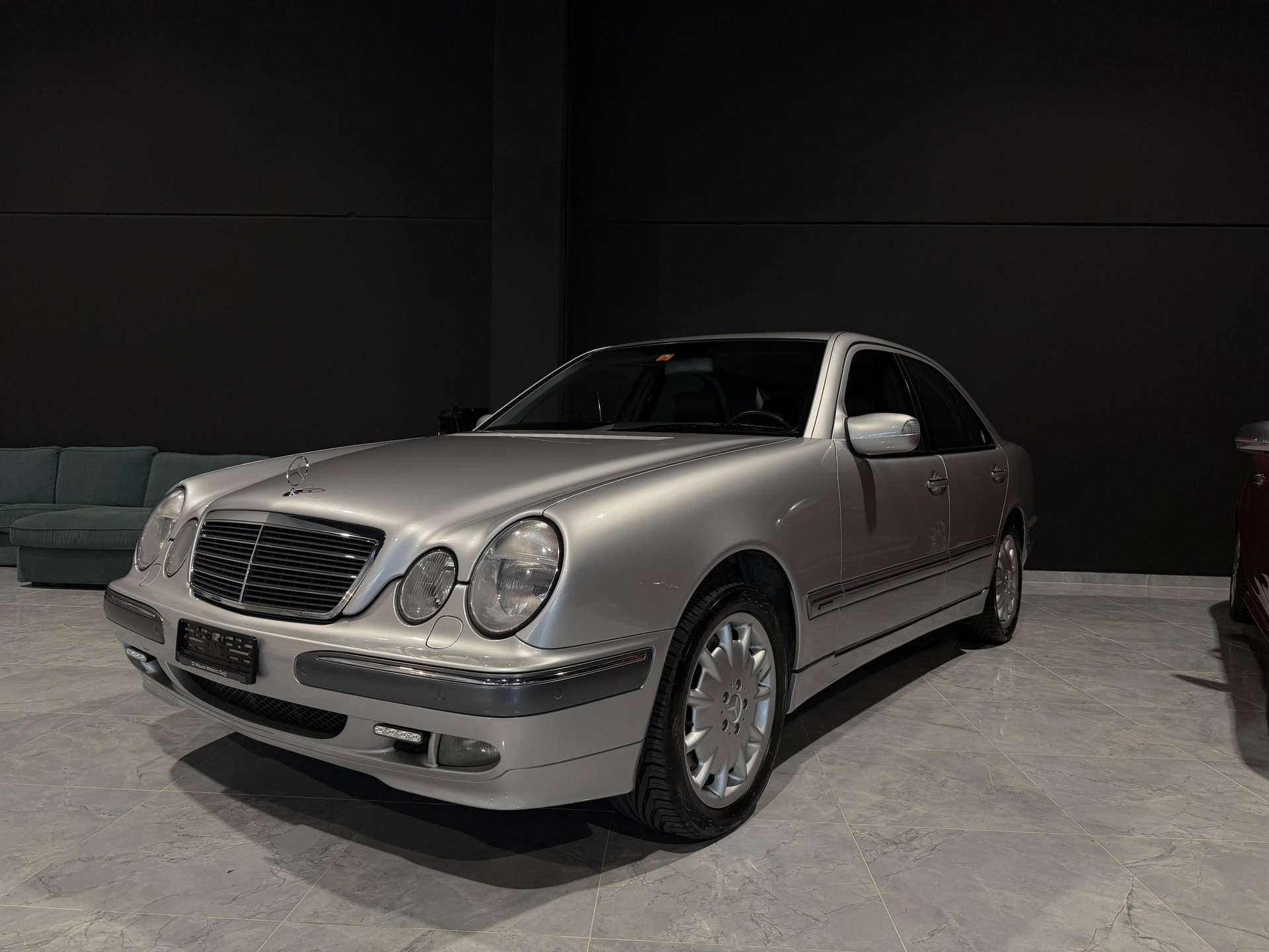 MERCEDES-BENZ E 430 Elégance 4-Matic Automatic-image-2