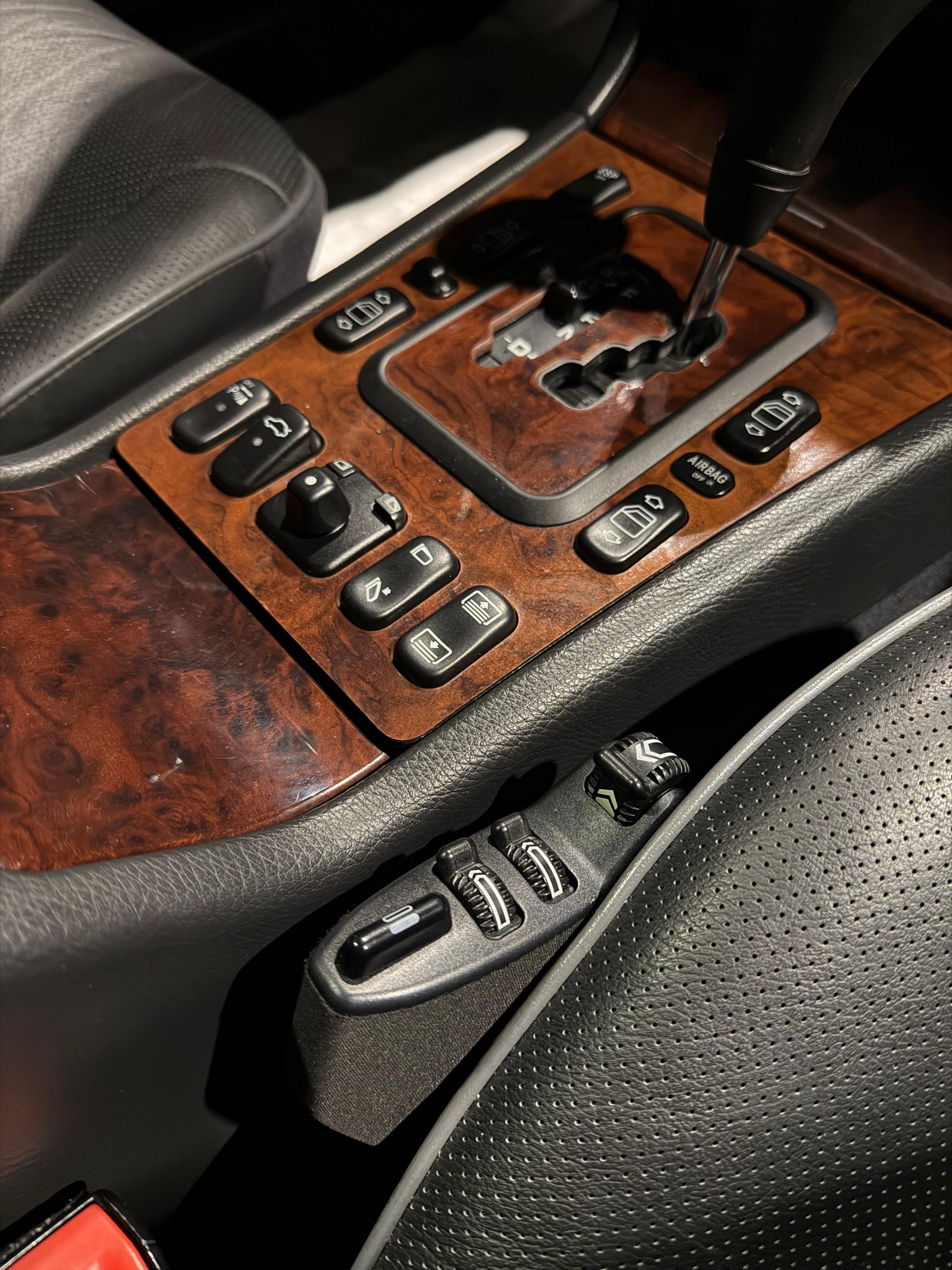MERCEDES-BENZ E 430 Elégance 4-Matic Automatic-image-8