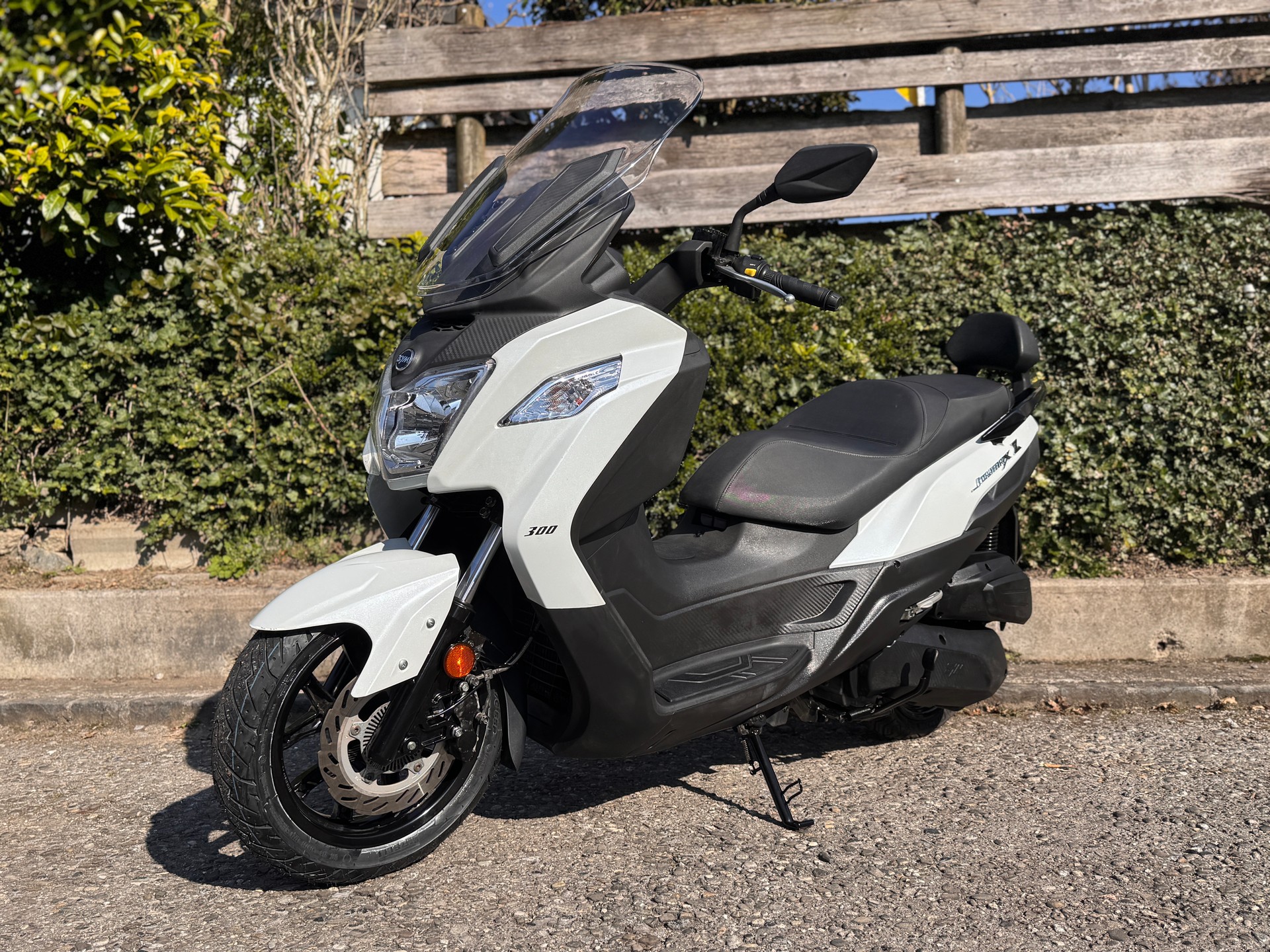 SYM Joymax-Z 300-image-2