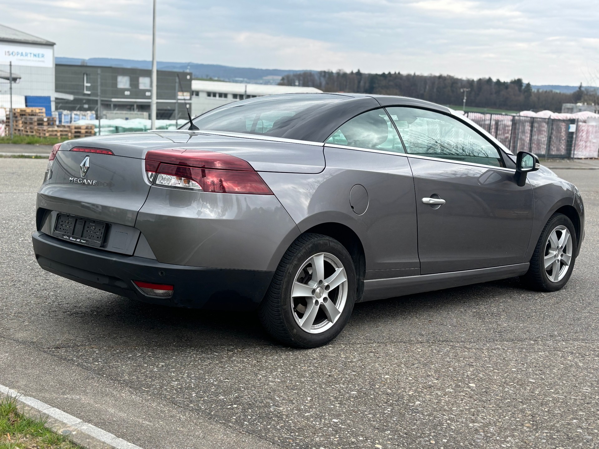 RENAULT Mégane CC 2.0 16V Dynamique CVT-image-5