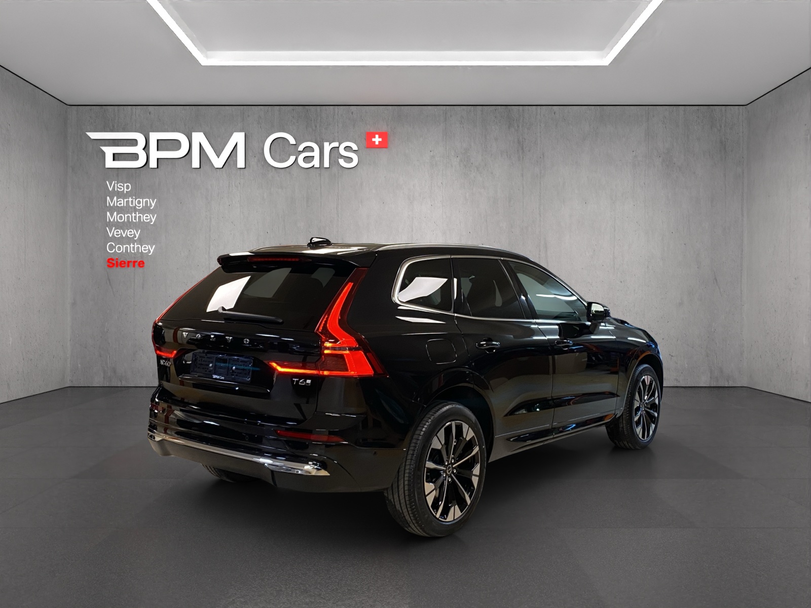 VOLVO XC60 T6 eAWD PluginHybrid Ultra Bright Geartronic-showroom-element-1
