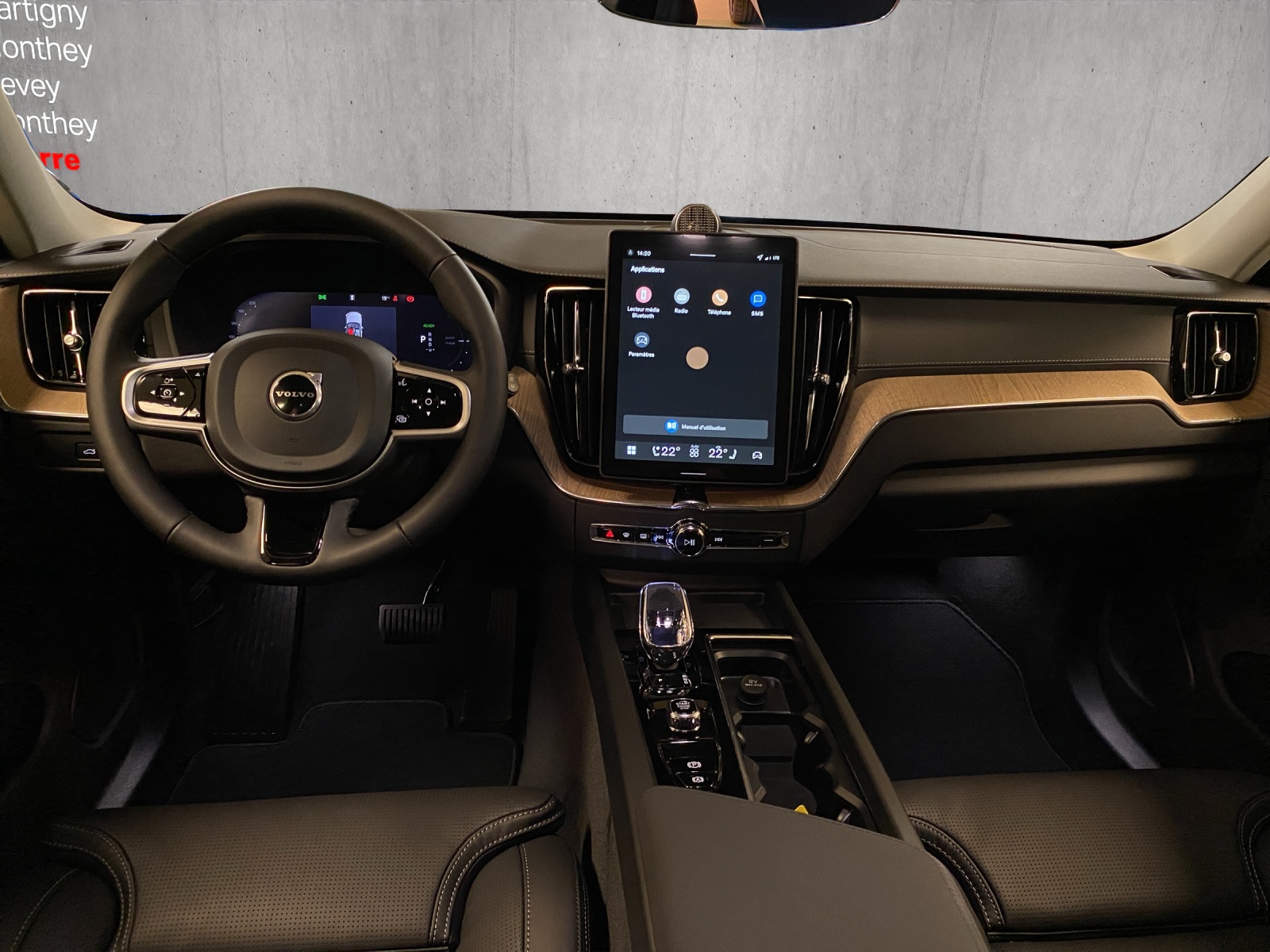 VOLVO XC60 T6 eAWD PluginHybrid Ultra Bright Geartronic-image-11
