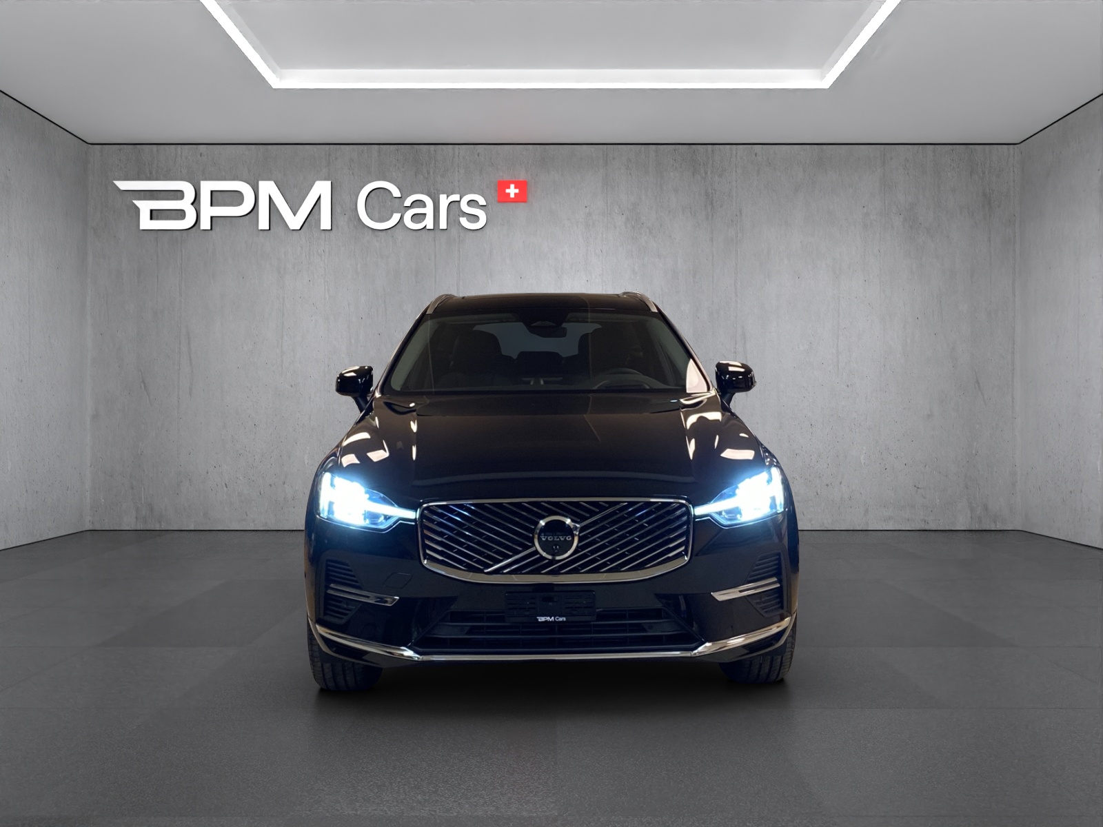 VOLVO XC60 T6 eAWD PluginHybrid Ultra Bright Geartronic-showroom-element-2