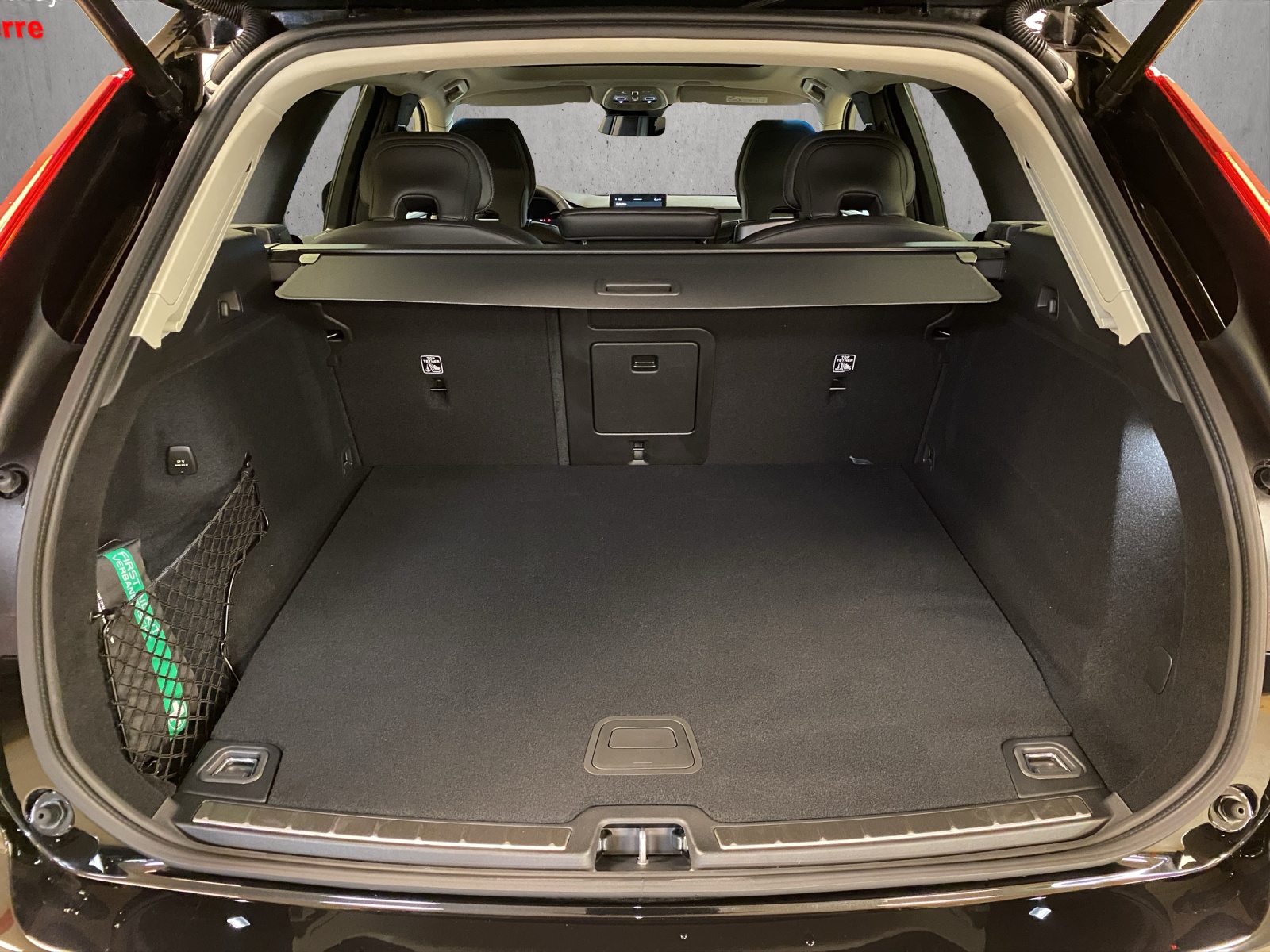 VOLVO XC60 T6 eAWD PluginHybrid Ultra Bright Geartronic-image-13