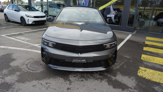 OPEL Astra 1.6 PHEV GSe A-image-1