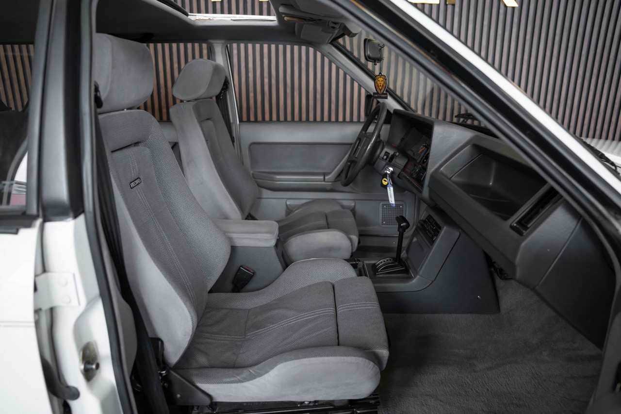 FORD Granada 2800i-image-15