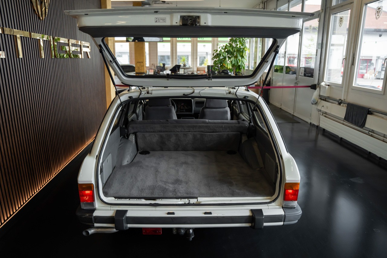 FORD Granada 2800i-image-5