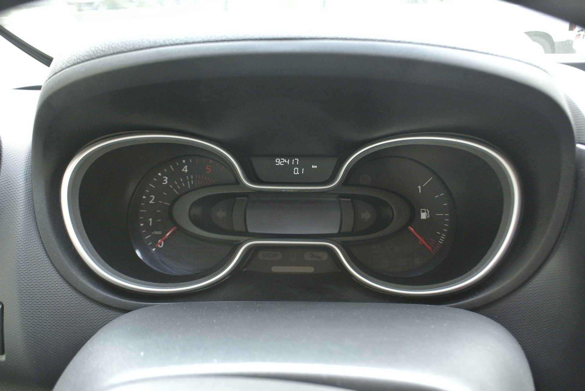 RENAULT Trafic 2.0 Energy dCi 120 3.0t Business L2H1-image-28