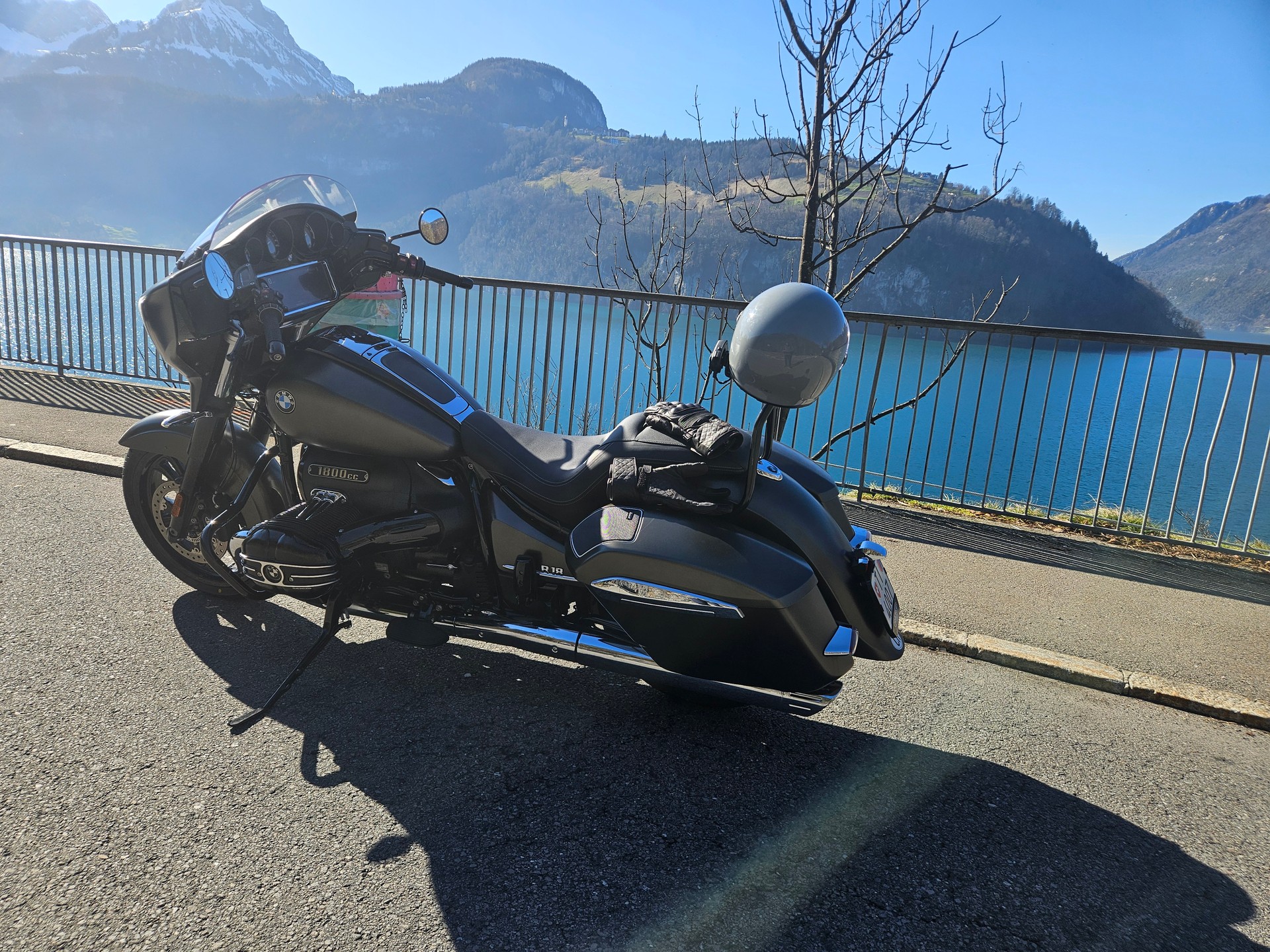 BMW R 18 Bagger-image-2