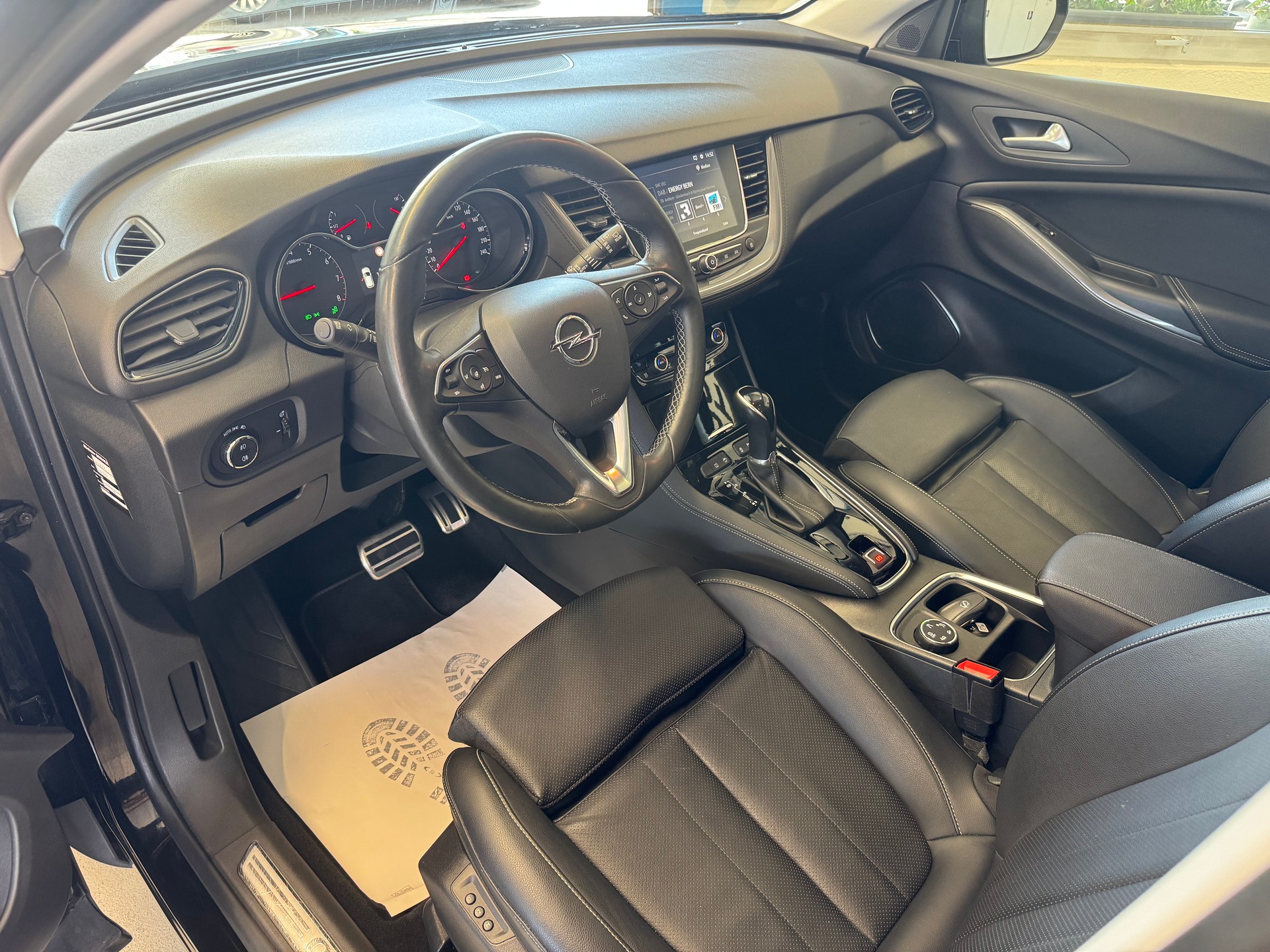 OPEL Grandland X 1.2i TP Ultimate Automatik-image-7
