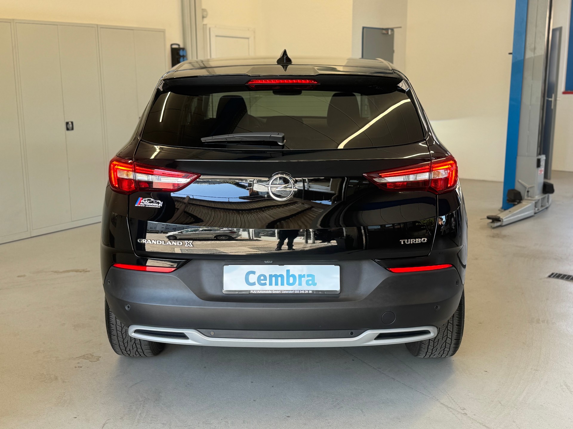 OPEL Grandland X 1.2i TP Ultimate Automatik-image-4