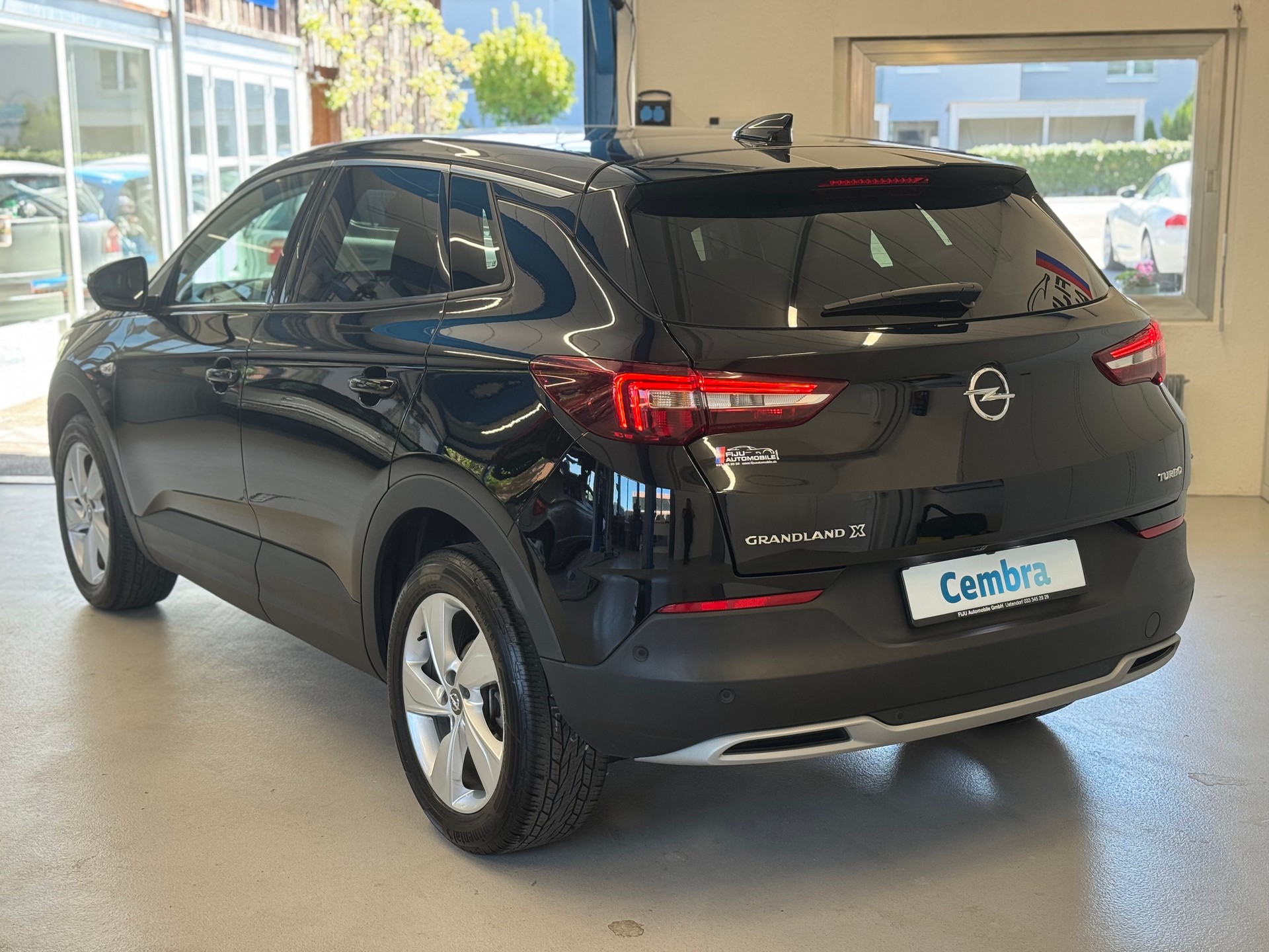 OPEL Grandland X 1.2i TP Ultimate Automatik-image-5