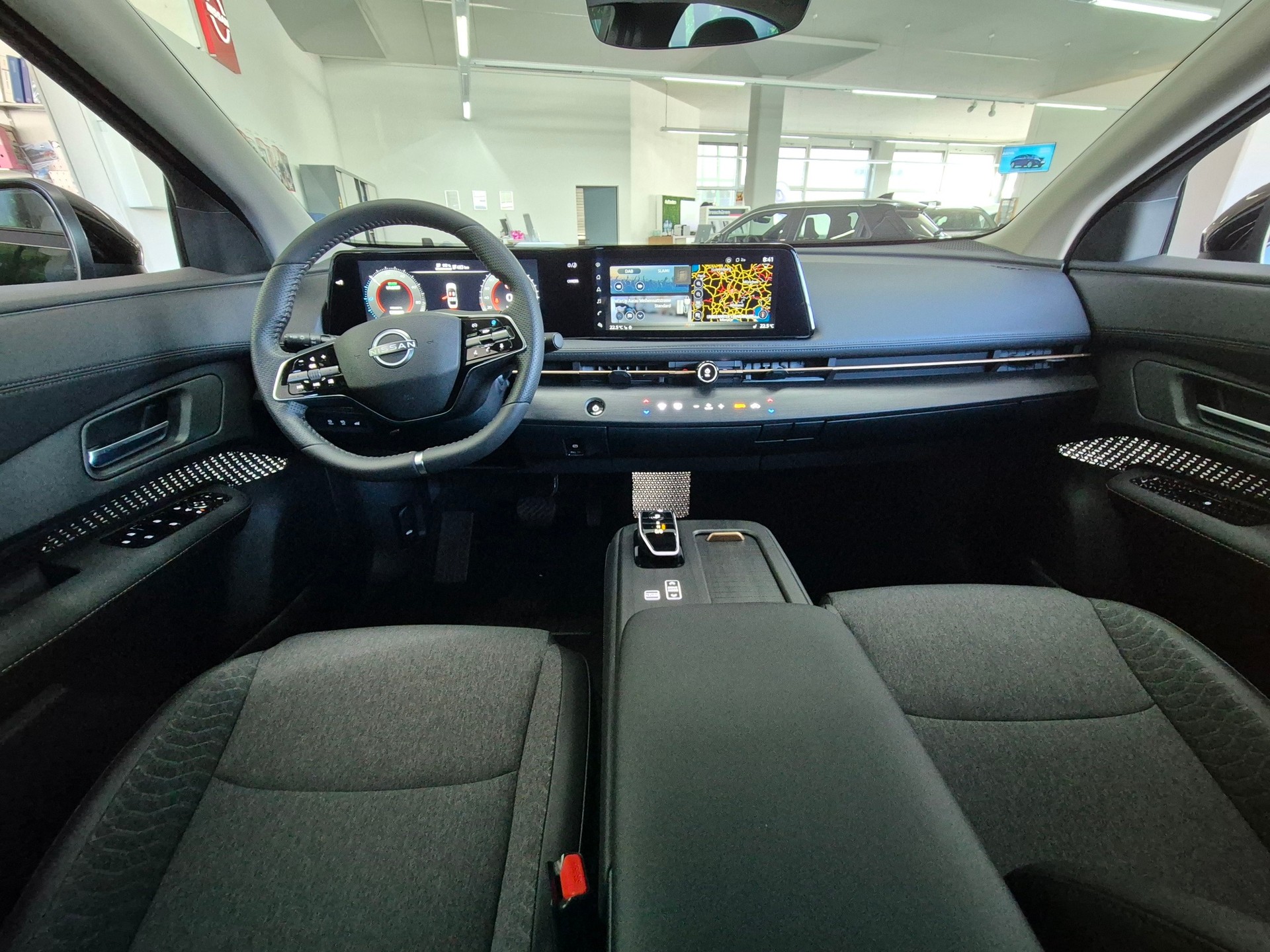 NISSAN Ariya 87 kWh Advance-image-7