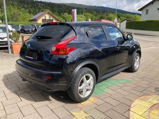NISSAN Juke 1.6 DIG-T tekna 4x4 Xtronic M-CVT-image-4
