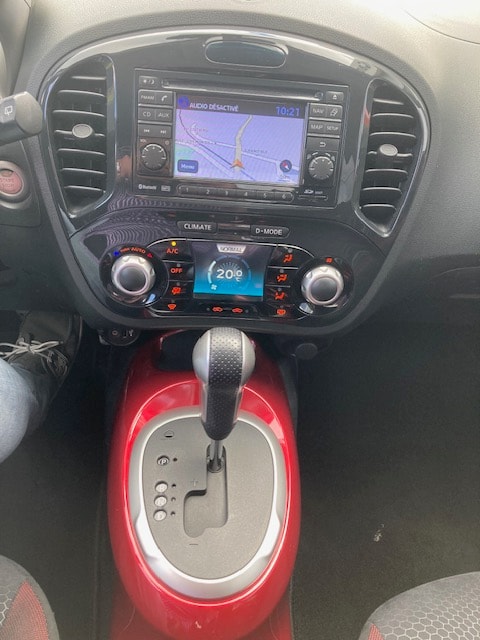 NISSAN Juke 1.6 DIG-T tekna 4x4 Xtronic M-CVT-image-11