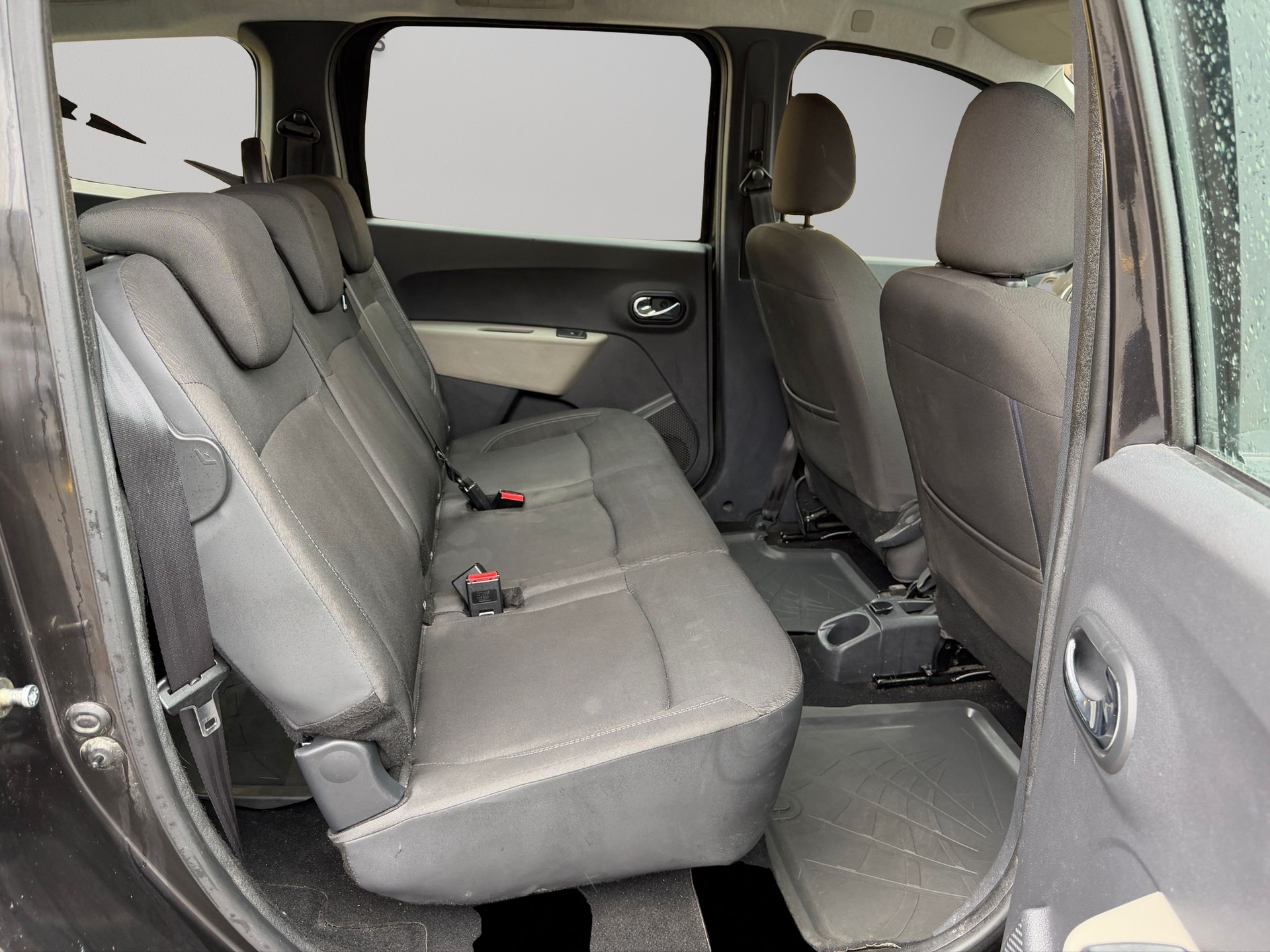 DACIA Lodgy 1.2 T Stepway 7PL-image-14