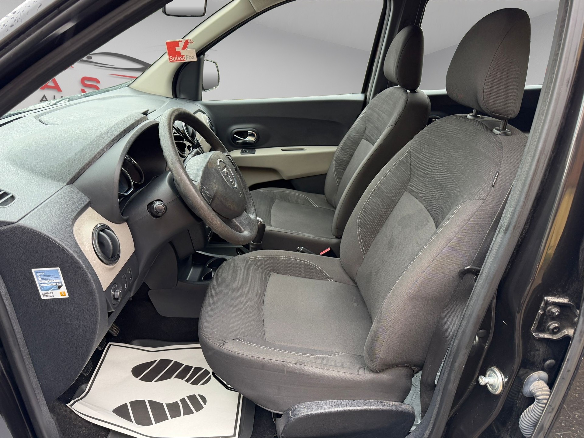 DACIA Lodgy 1.2 T Stepway 7PL-image-11